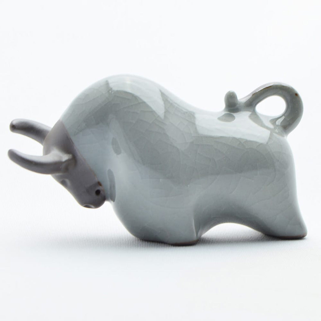 汝窯茶寵・金牛