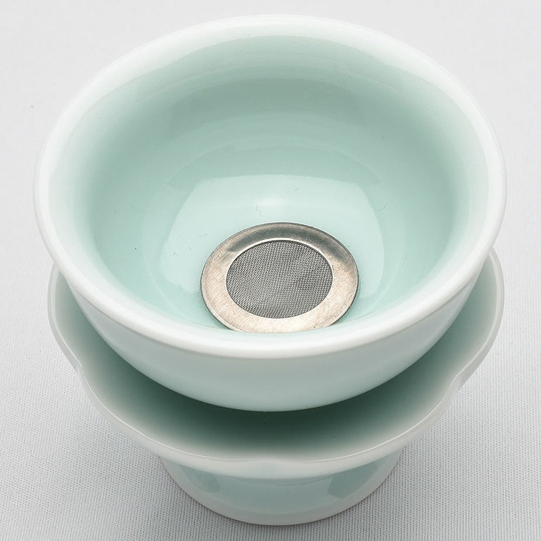 青磁茶漉し｜茶托茶漏 弟粉｜中国茶器の天香茶行