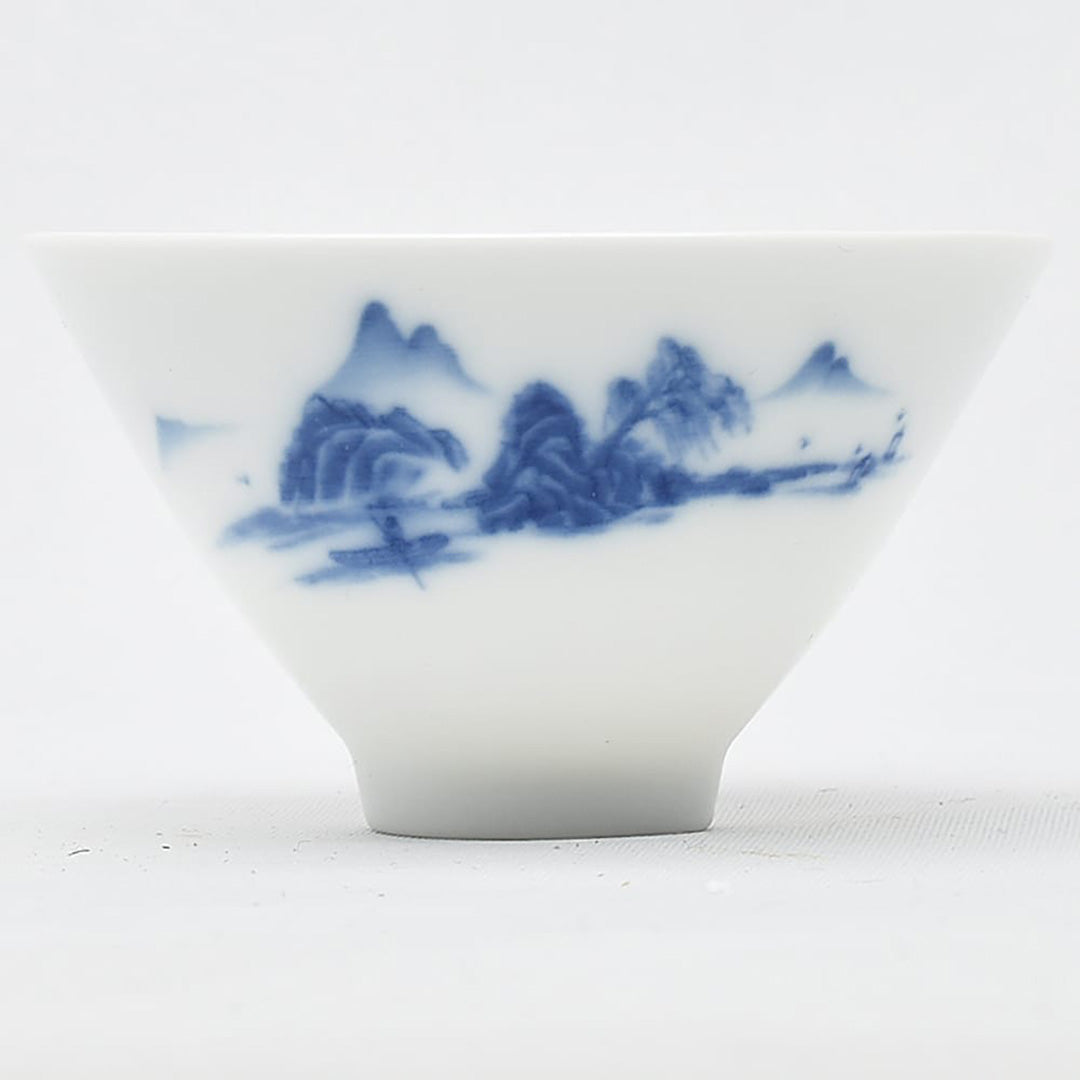 彩磁斗笠杯(山水)