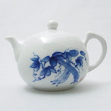 青花茶壺(糸瓜)