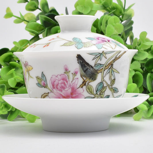 粉彩花鳥蓋碗（鳥右）
